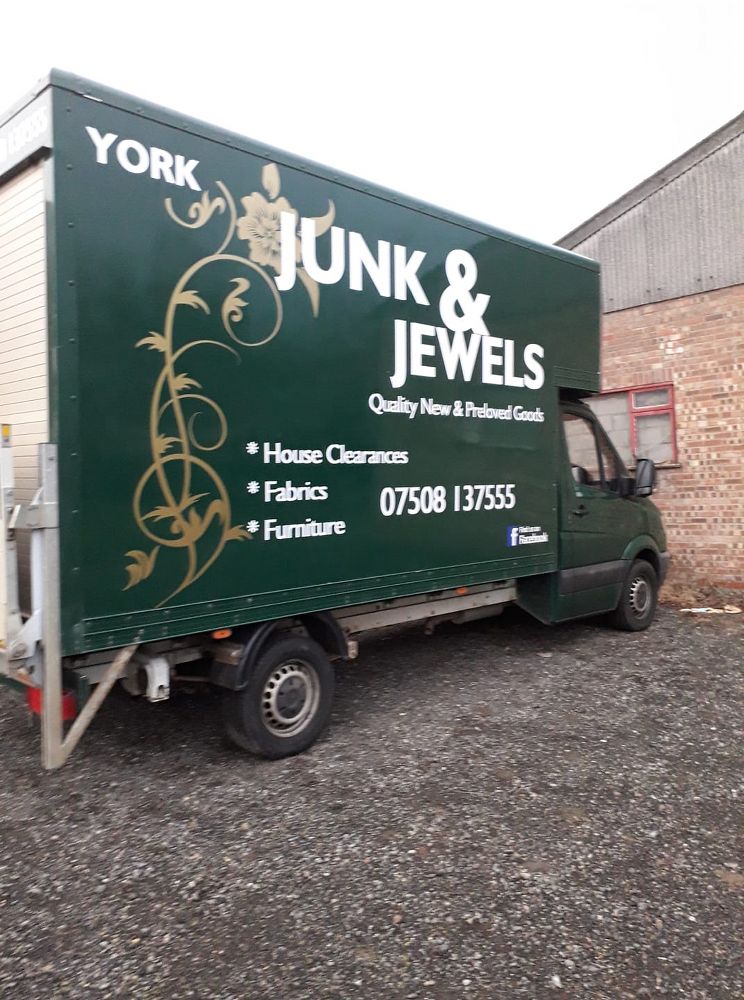 Junk & Jewels Domestic and Commercial House Clearance